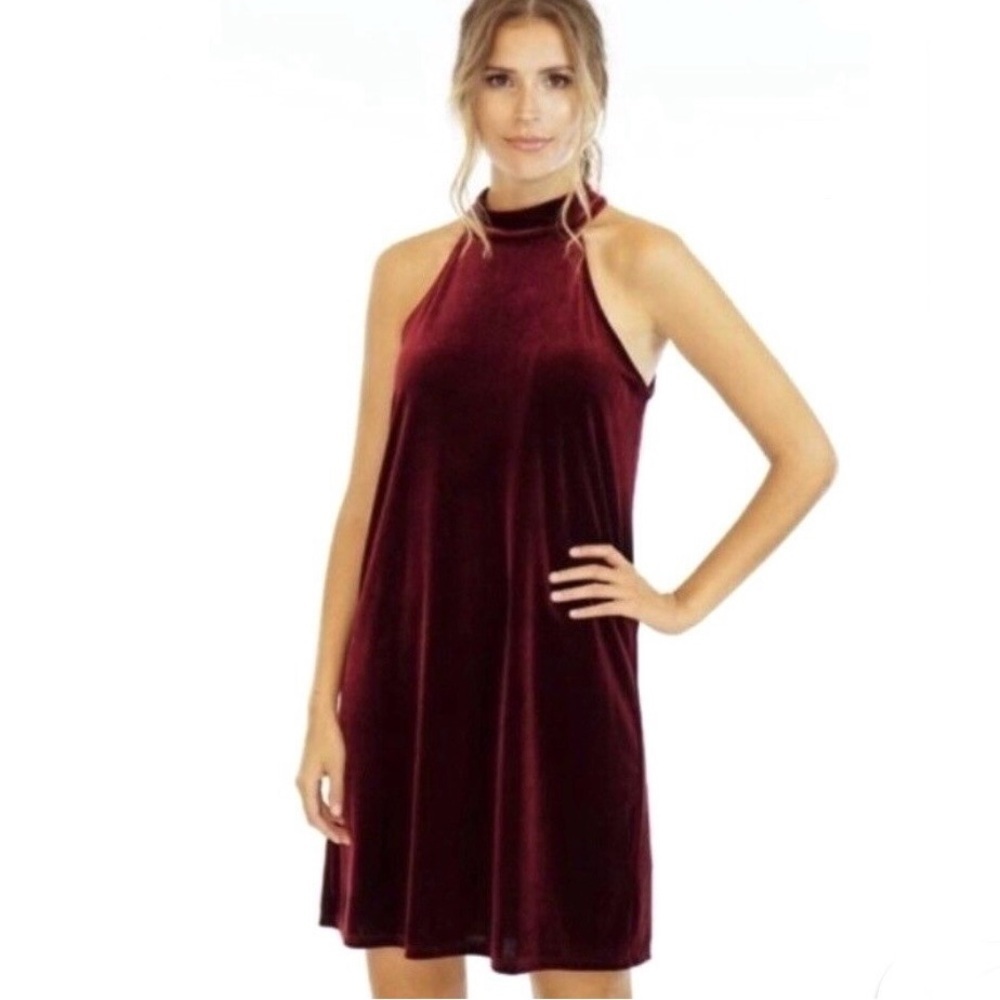 BETSEY JOHNSON Velvet Party Dress Sleeveless, burgundy